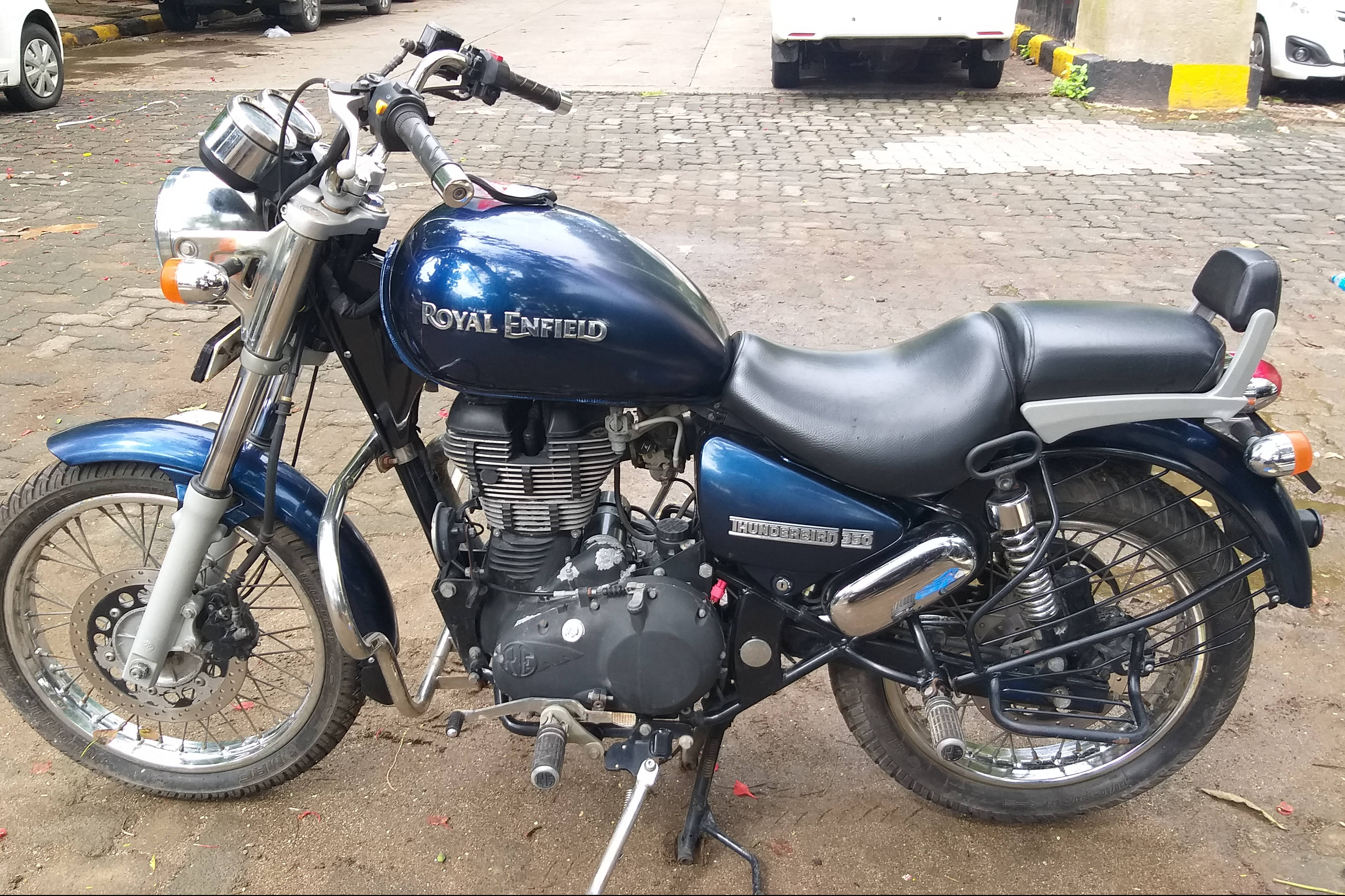 Royal Enfield Thunderbird 350 STD