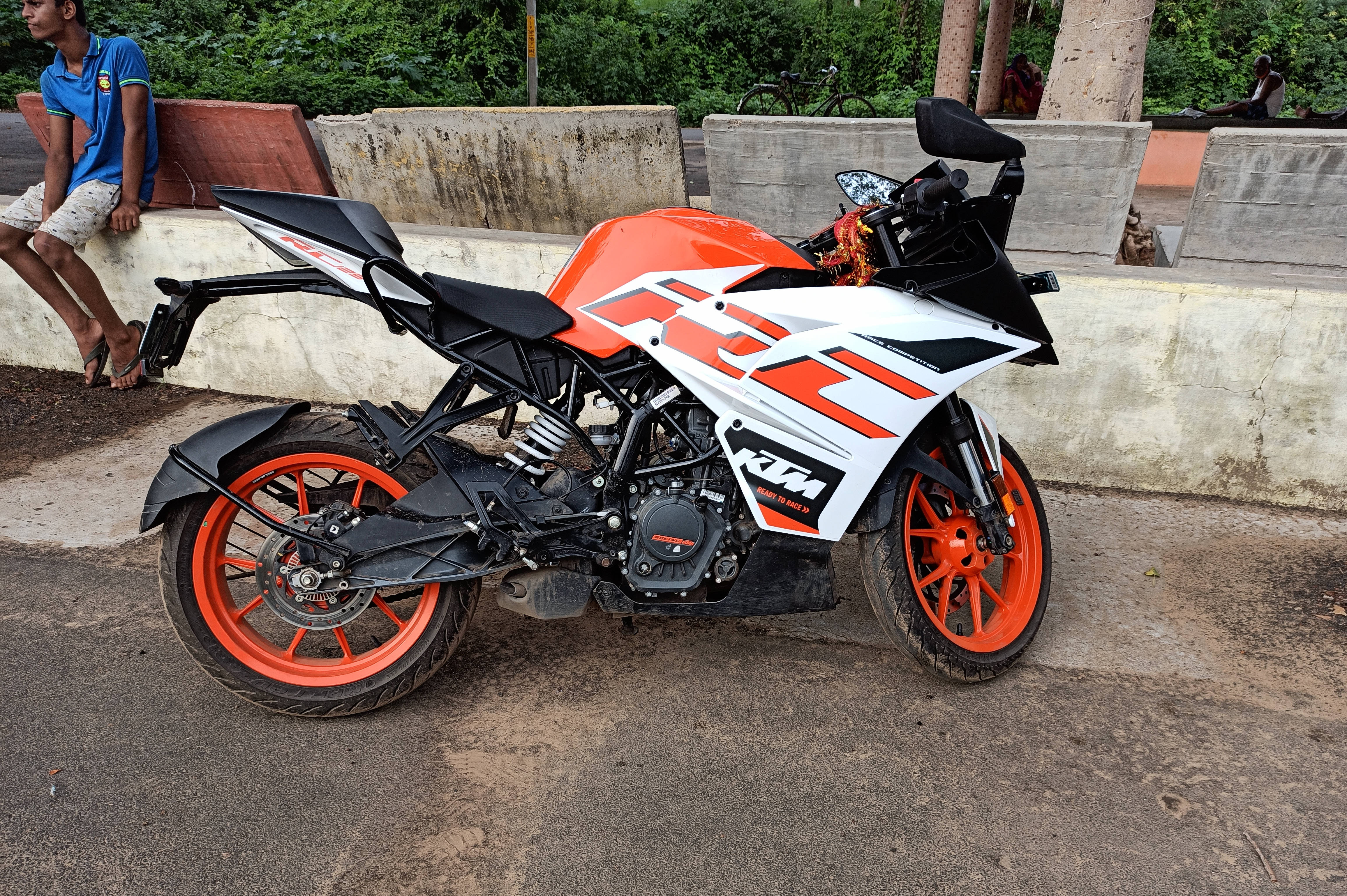 2020 KTM RC 125 BS6