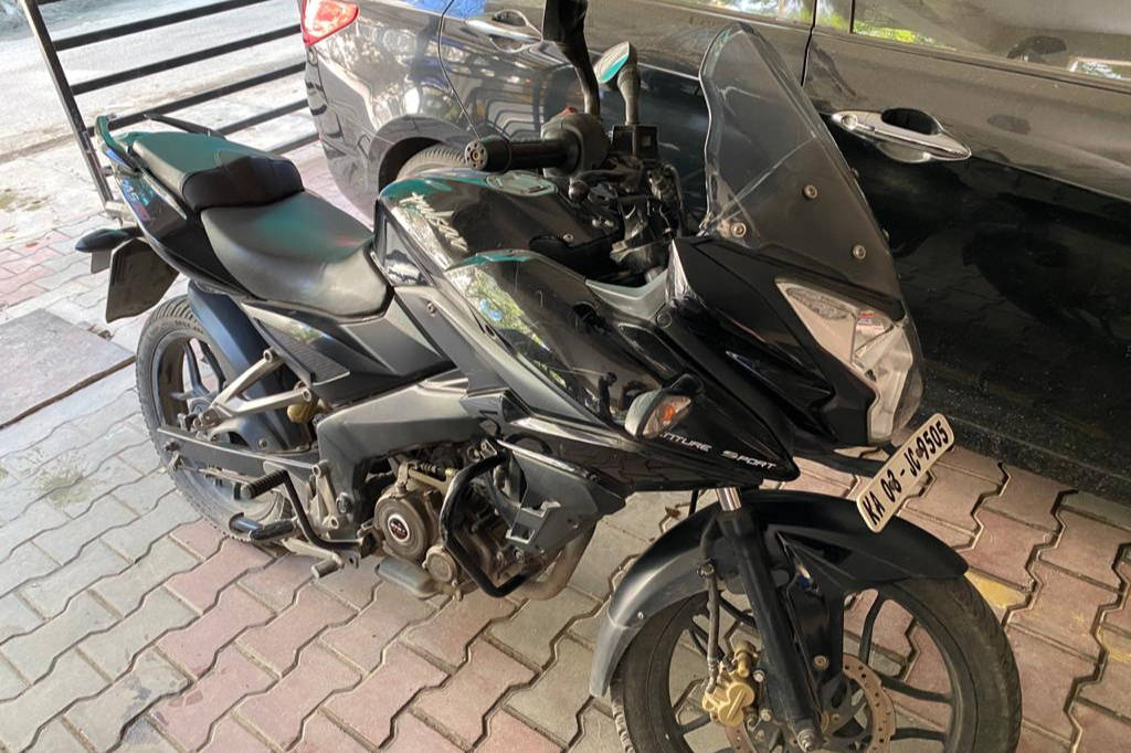 Bajaj Pulsar AS 150