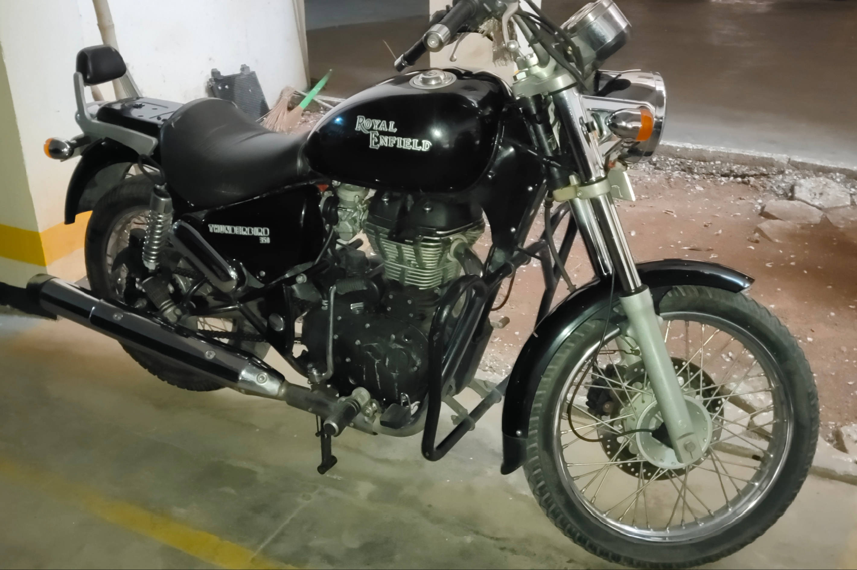 Royal Enfield Thunderbird 350 STD