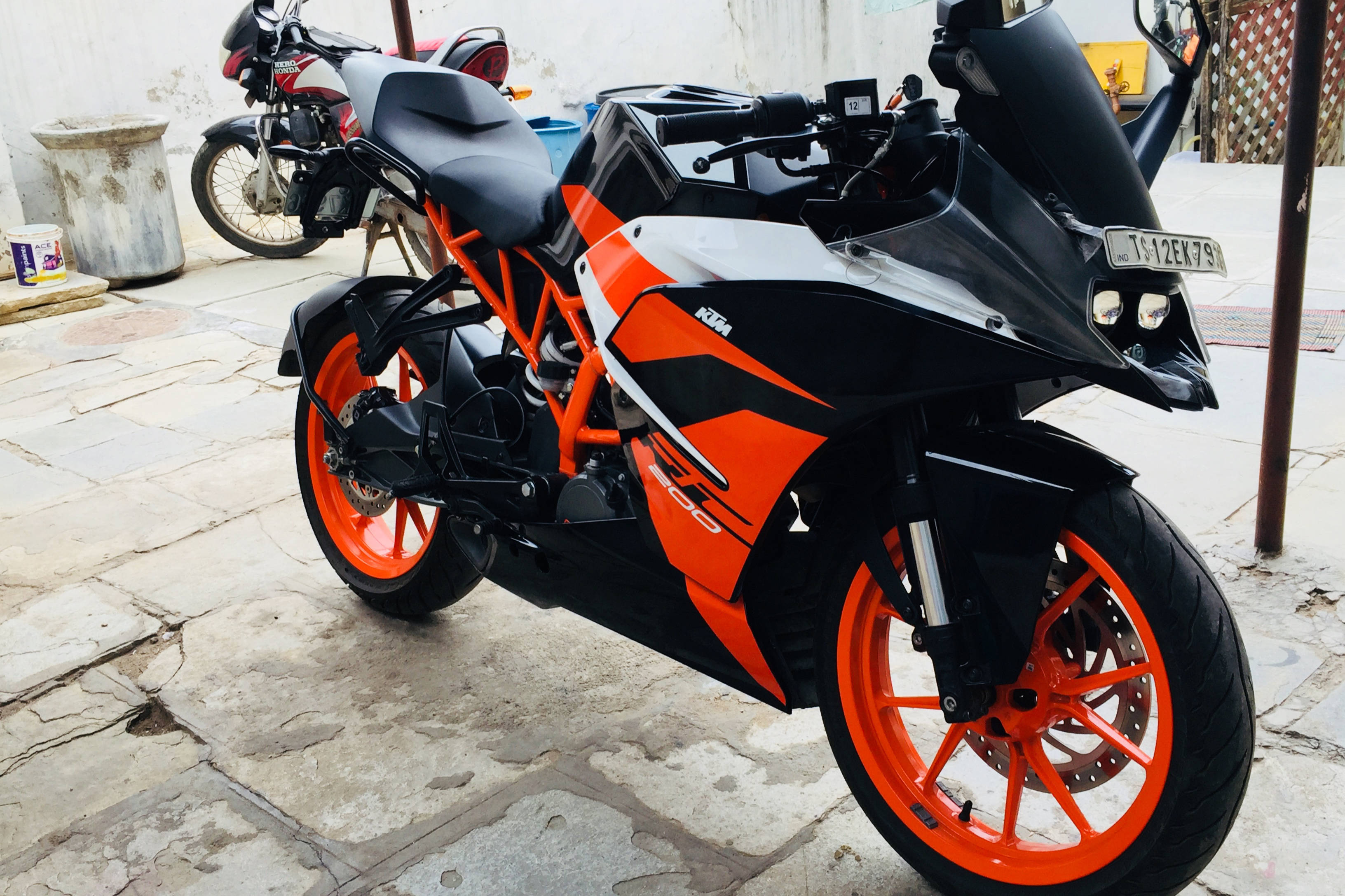 KTM RC 200 BS4