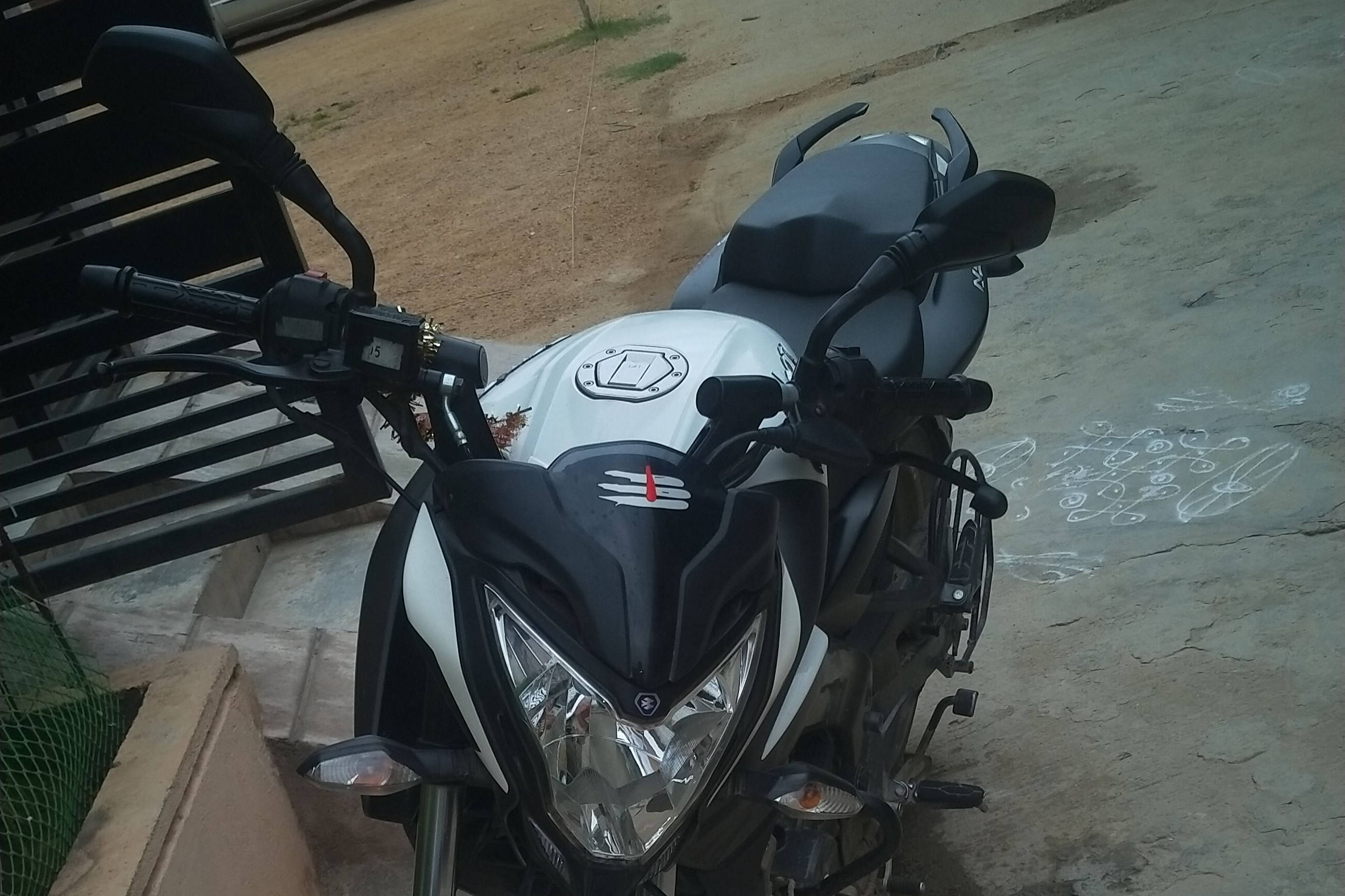 Bajaj Pulsar NS200 BS6