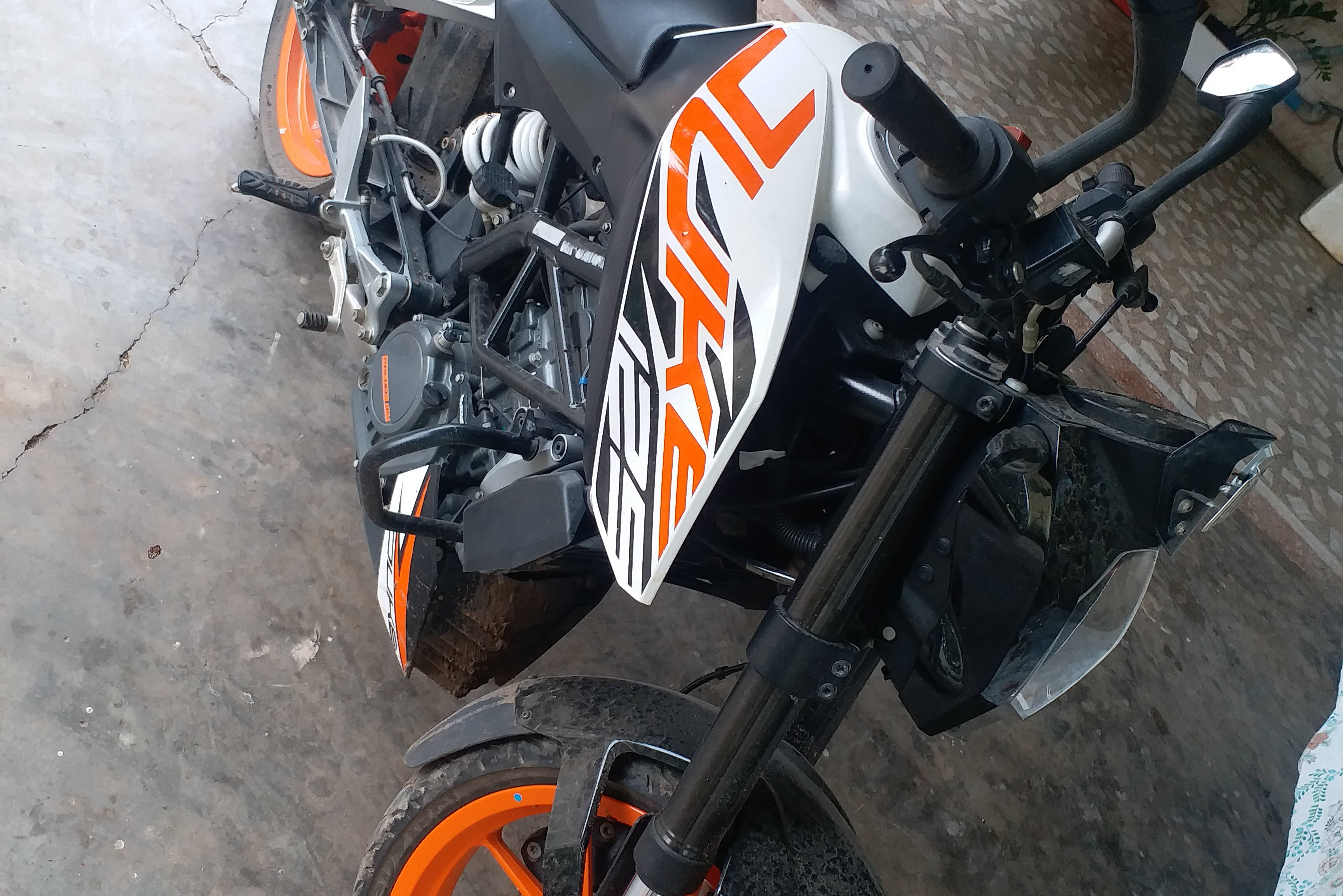 KTM 125 Duke BS6