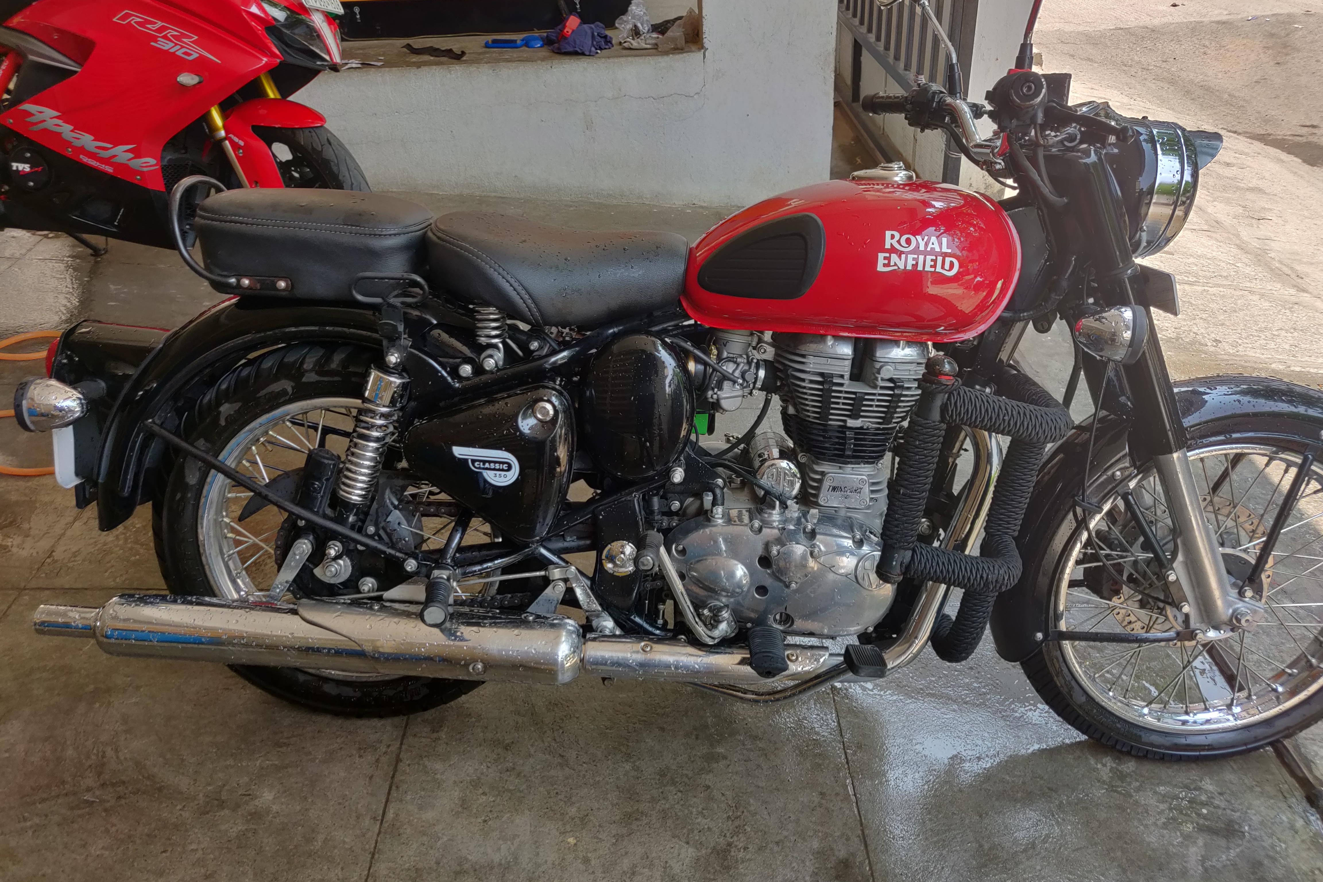 2018 Royal Enfield Classic 350 Redditch Edition