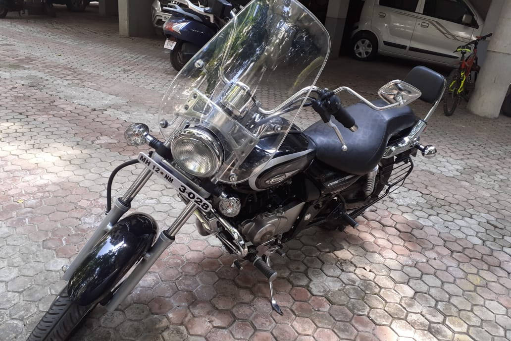 Bajaj Avenger Cruise 220 ABS