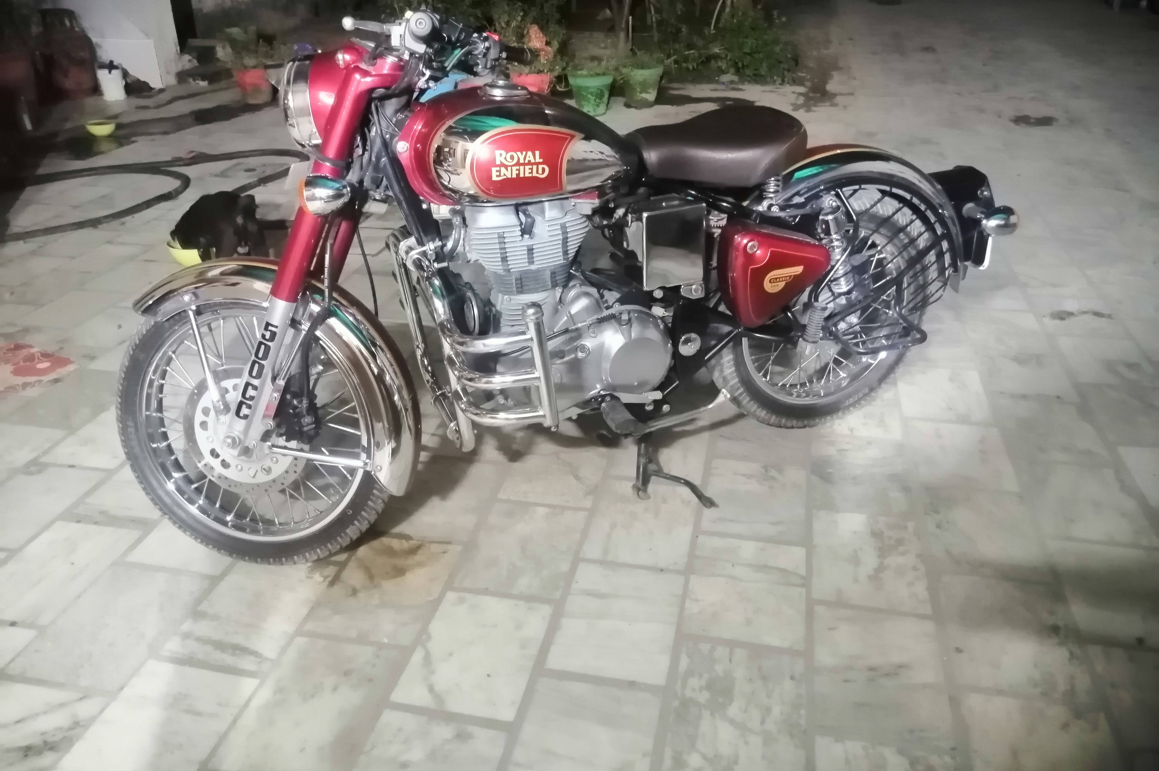 Royal Enfield Classic 500 Chrome