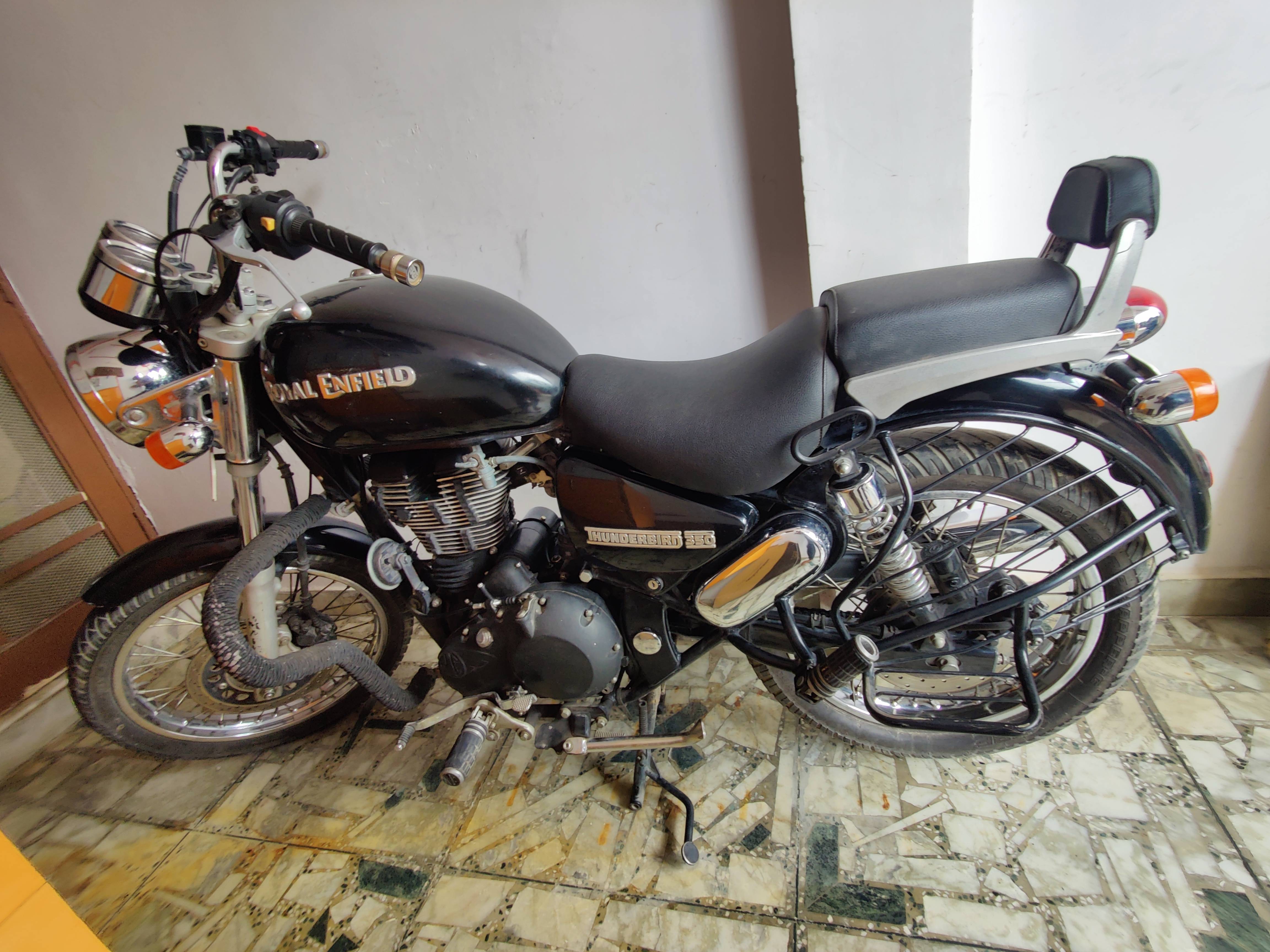 Royal Enfield Thunderbird 350 STD