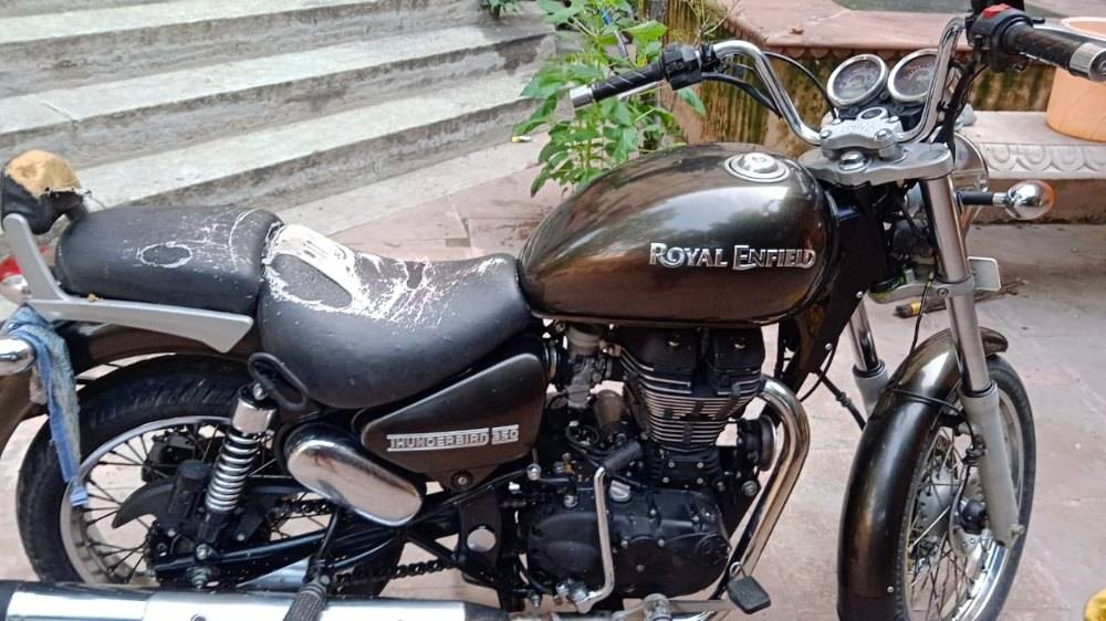 2017 Royal Enfield Thunderbird 350 STD