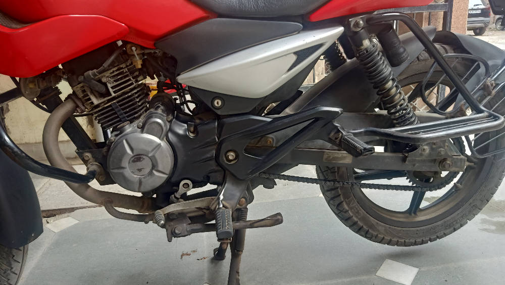 Bajaj Pulsar 135LS 2018 STD