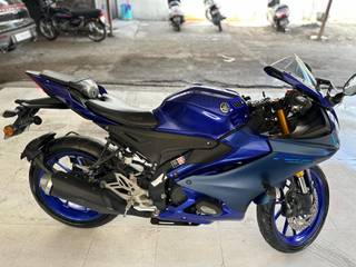 2022 Yamaha R15 V4 Racing Blue, Intensity White, And Vivid Magenta