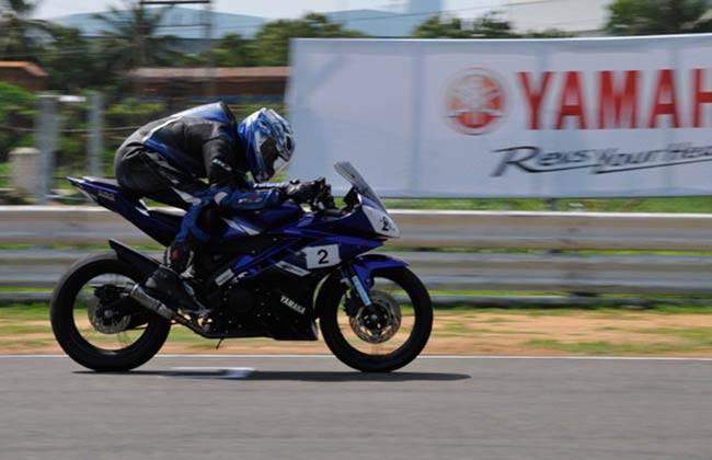 Yamaha YZF R15