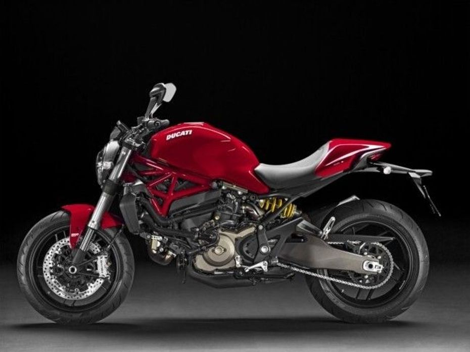 Ducati-Monster-821-left