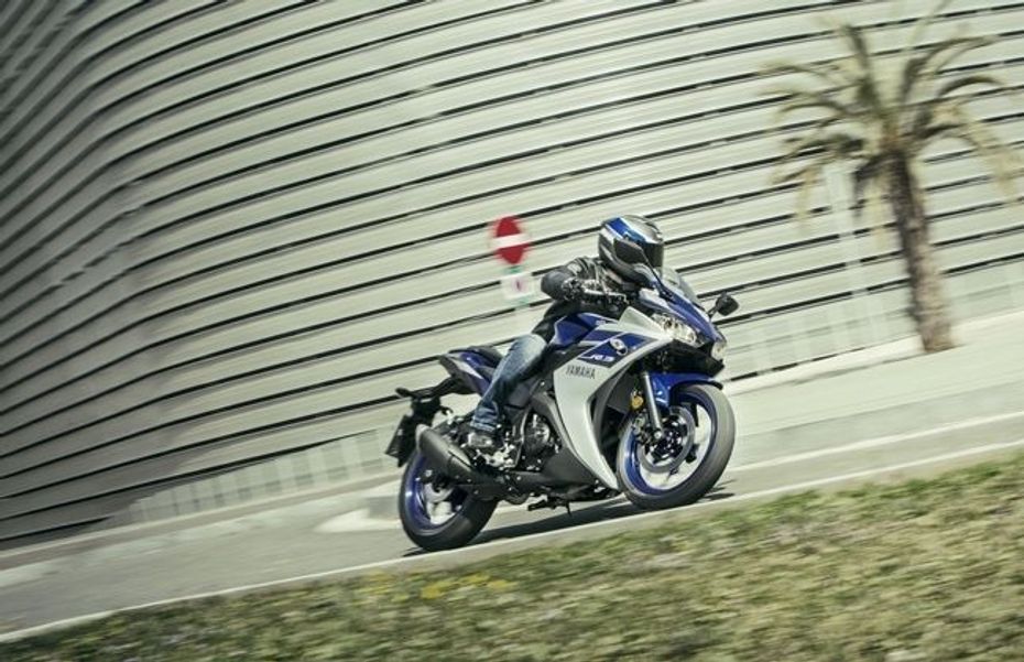 Yamaha R3