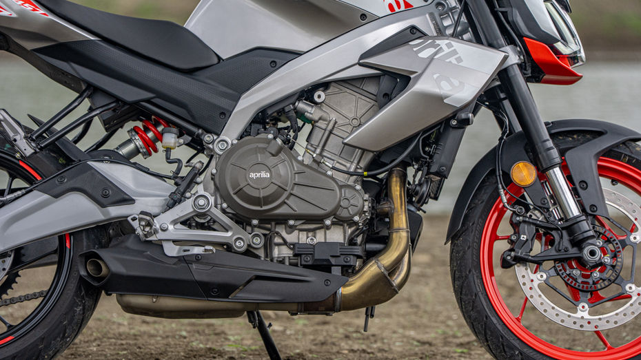 Aprilia Tuono 457 Engine