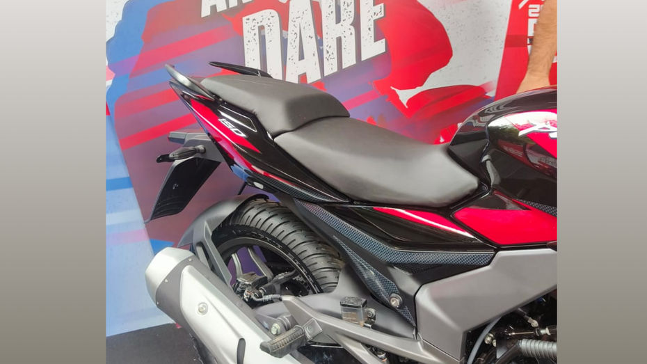 pulsar 150