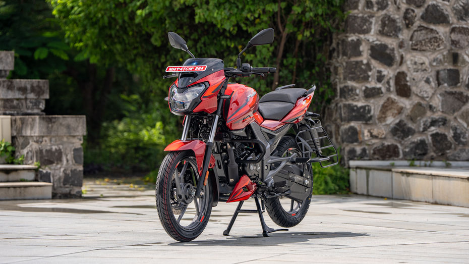2026 Bajaj Pulsar 150 Design Side