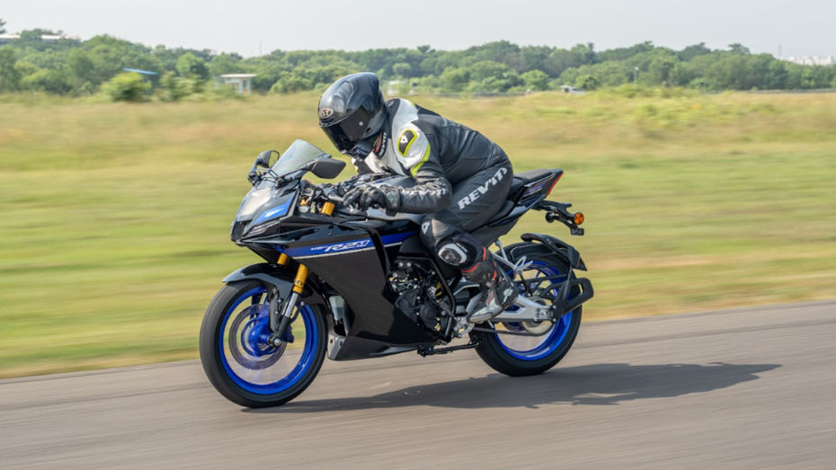 Yamaha YZF- R2 Yamaha YZF- R2