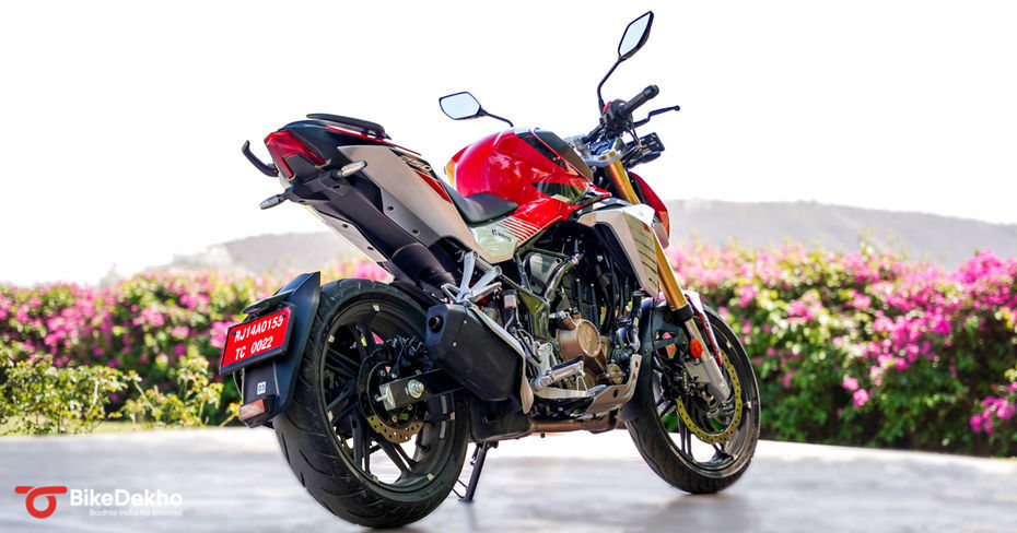 Hero Xtreme 250R Hero Xtreme 250R Blacked-Out Exhaust