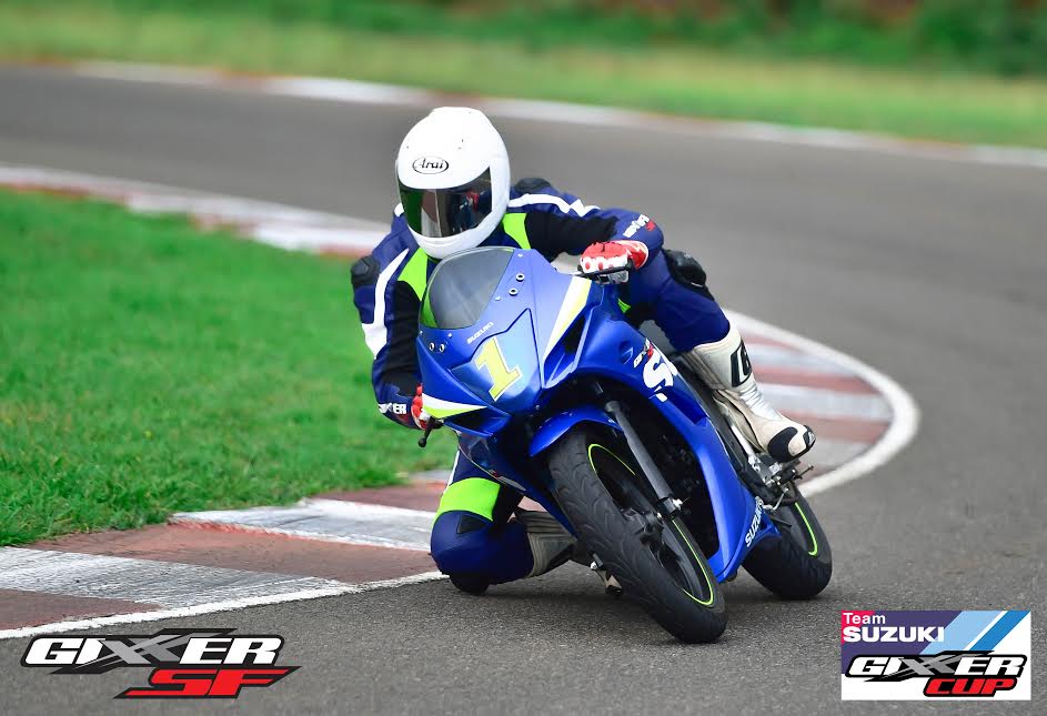 Suzuki Gixxer SF