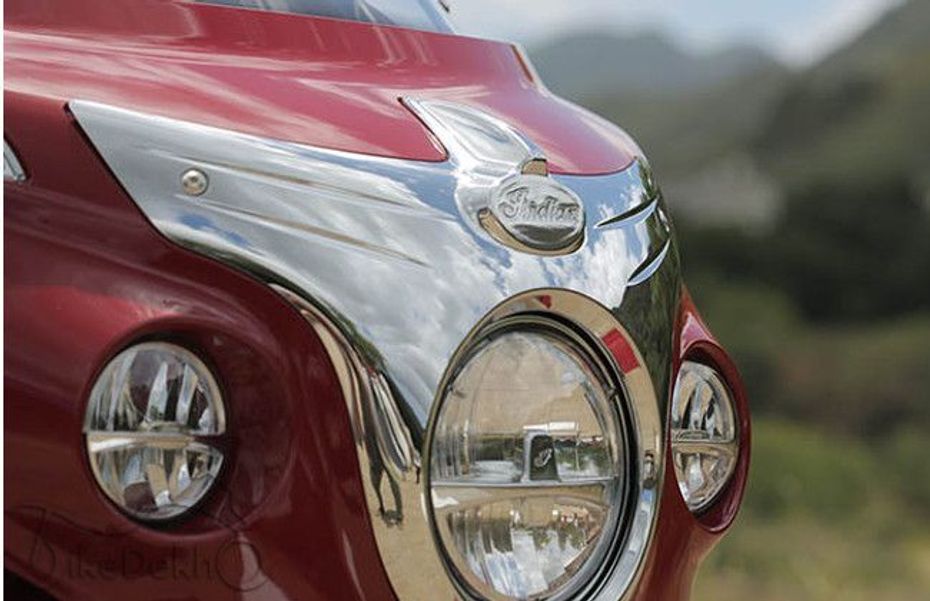 Indian-Roadmaster-headlight
