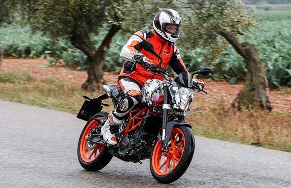 2015 KTM 200 Duke 2015 KTM 200 Duke