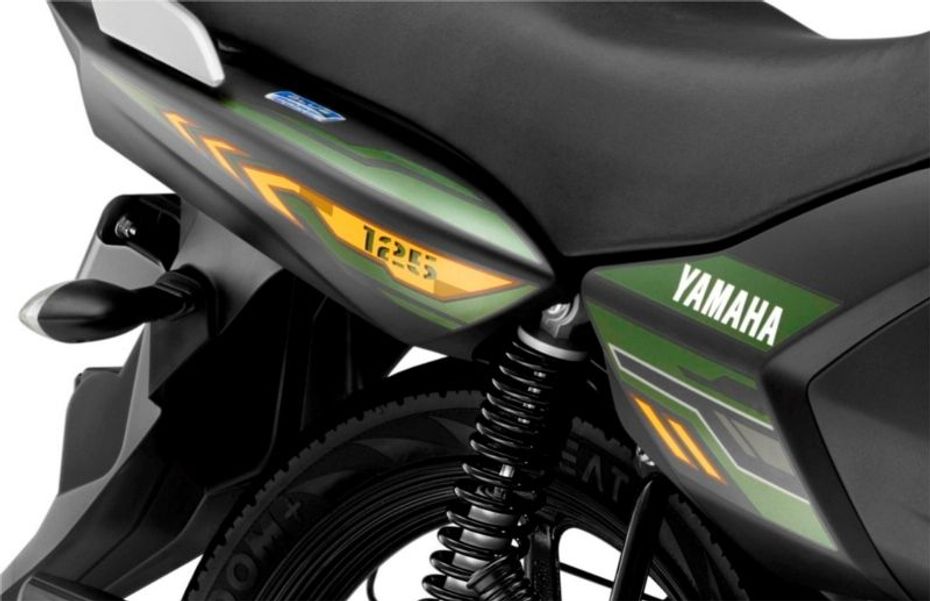 Yamaha Saluto Colours