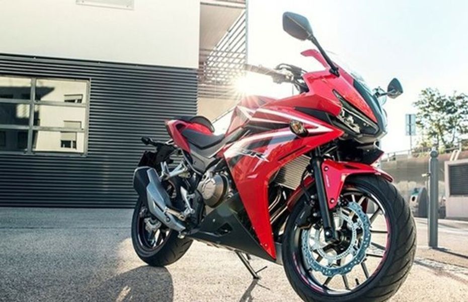 Refreshed Honda CBR 500RR Unveiled at 2015 AIMExpo 2016 Honda CBR 500RR