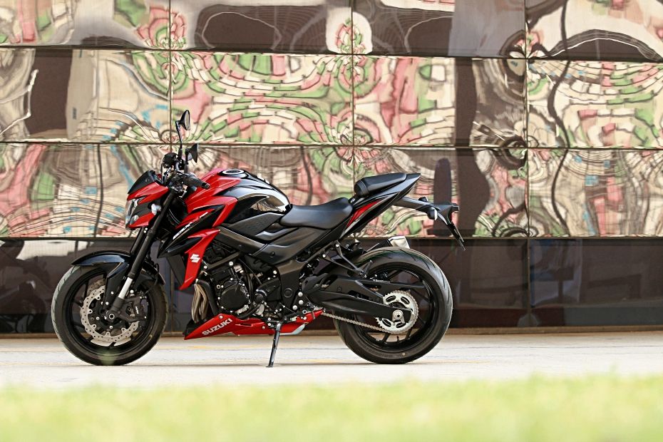 Suzuki GSX-S750