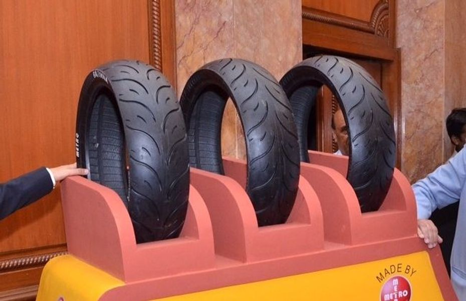 Metro launched radial bike tyres with Continental, Germany
