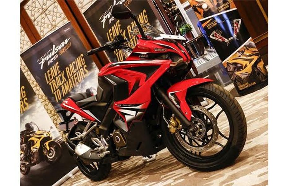 Bajaj Pulsar RS 200 Pulsar RS 200