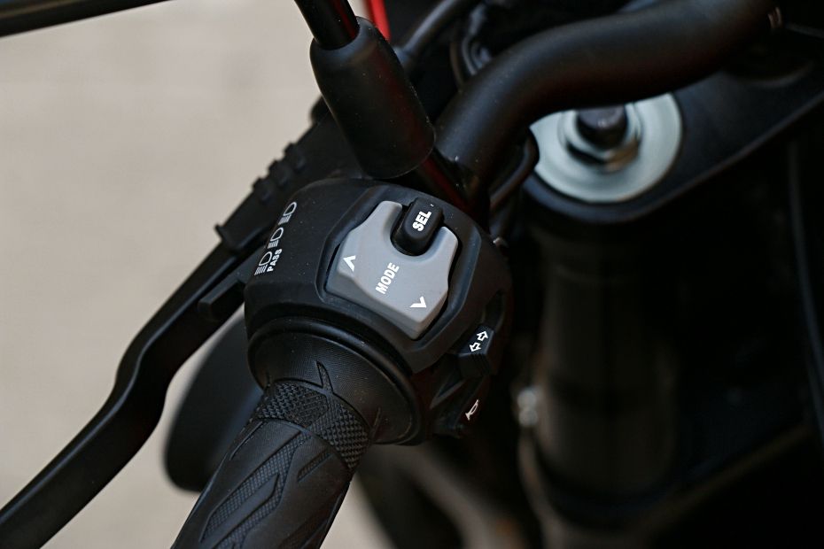 Suzuki GSX-S750