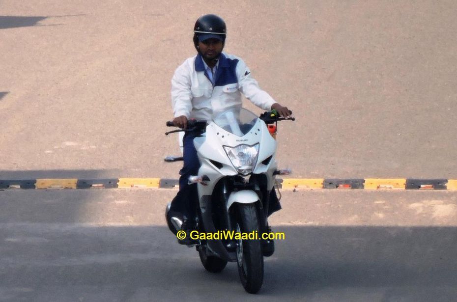 Suzuki Gixxer SF Suzuki Gixxer SF