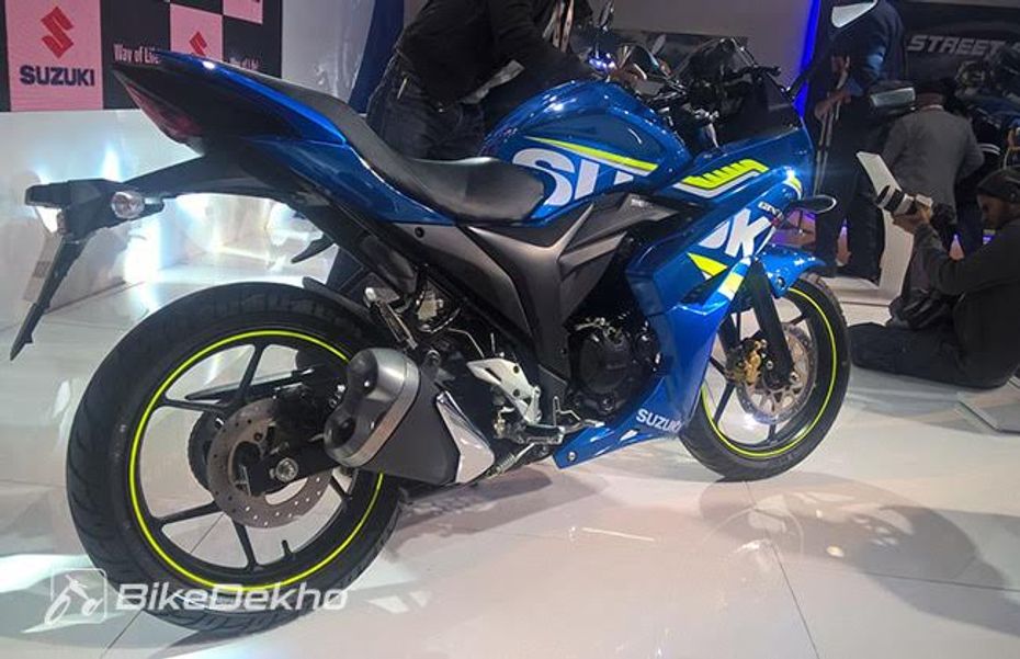 Suzuki Gixxer SF Fi details