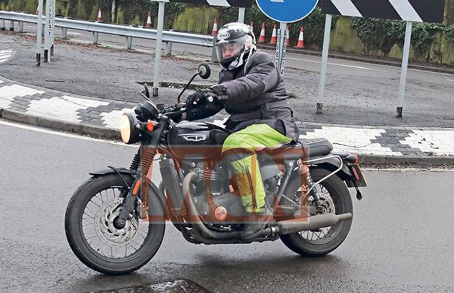 New Bonneville 900cc New Bonneville 900cc