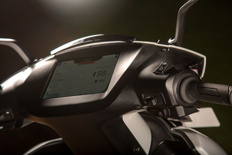 Ather 450 vs Revolt RV 400