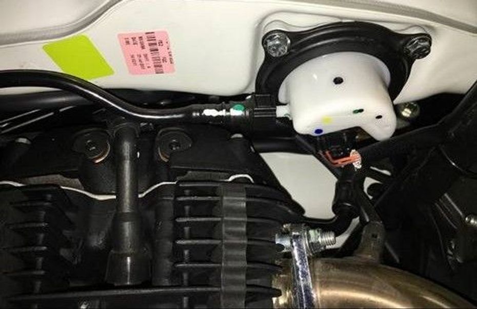Royal Enfield Himalayan FI spotted