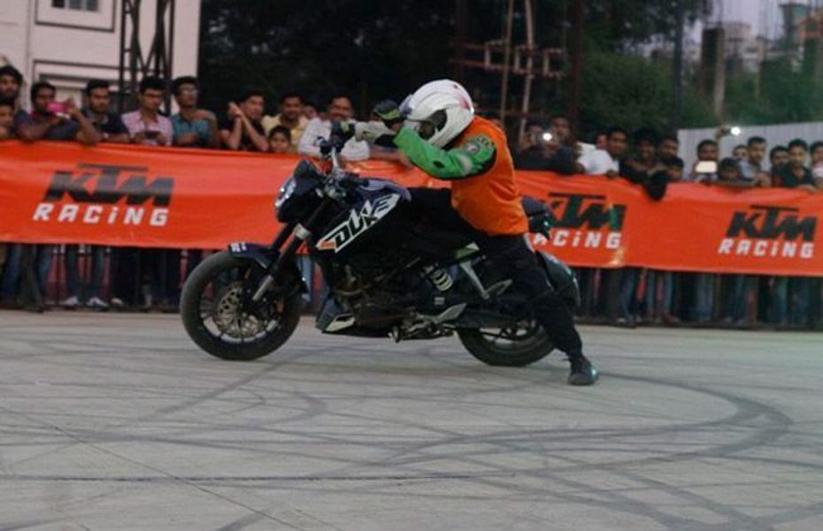 KTM Stunt Show at Pune KTM Stunt Show at Pune