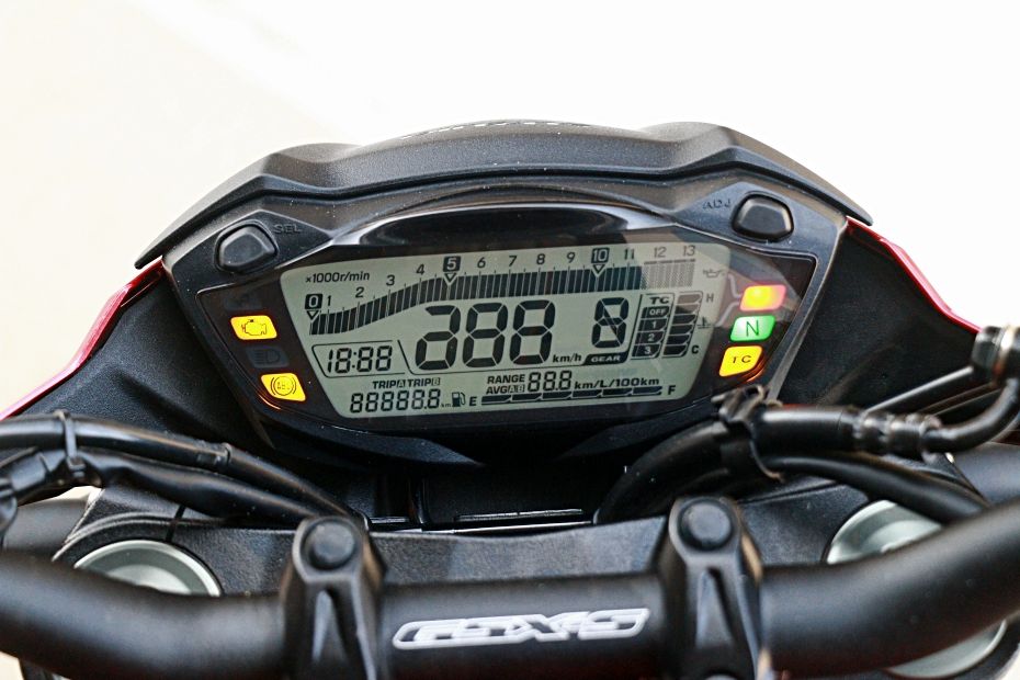 Suzuki GSX-S750