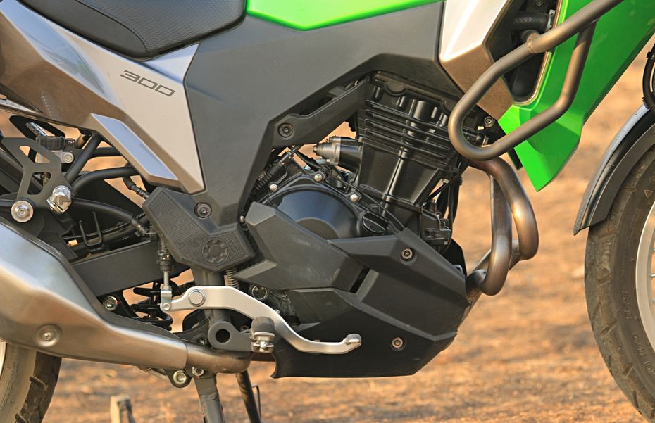 Benelli TRK 502 Vs Kawasaki Versys-X 300 Vs BMW G 310 GS
