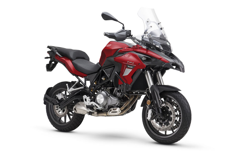 Benelli TRK 502 vs Kawasaki Versys-X 300 vs Kawasaki Versys 650: Spec Comparison