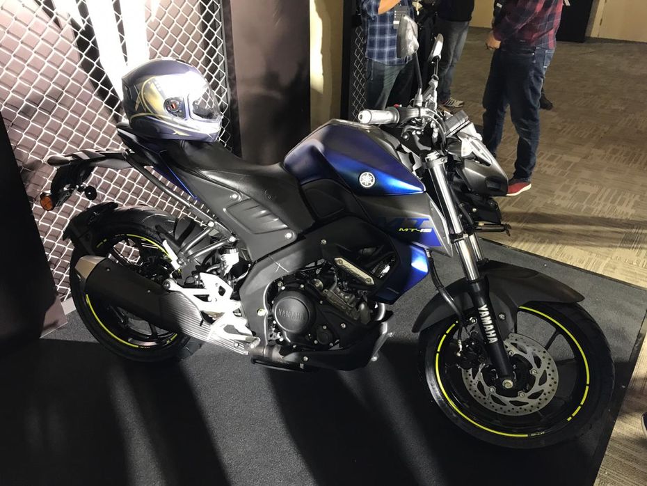 Yamaha MT-15 vs rivals
