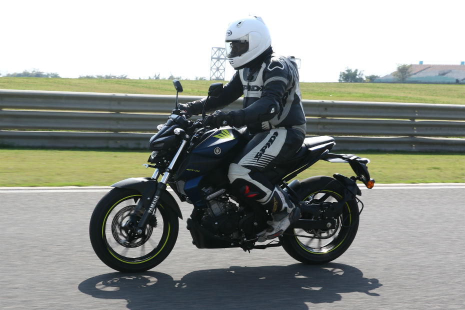 Yamaha MT-15 vs R15 V3.0