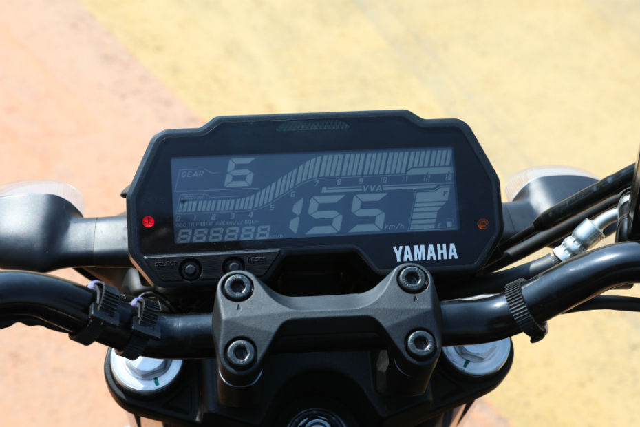 Yamaha MT-15 vs R15 V3.0