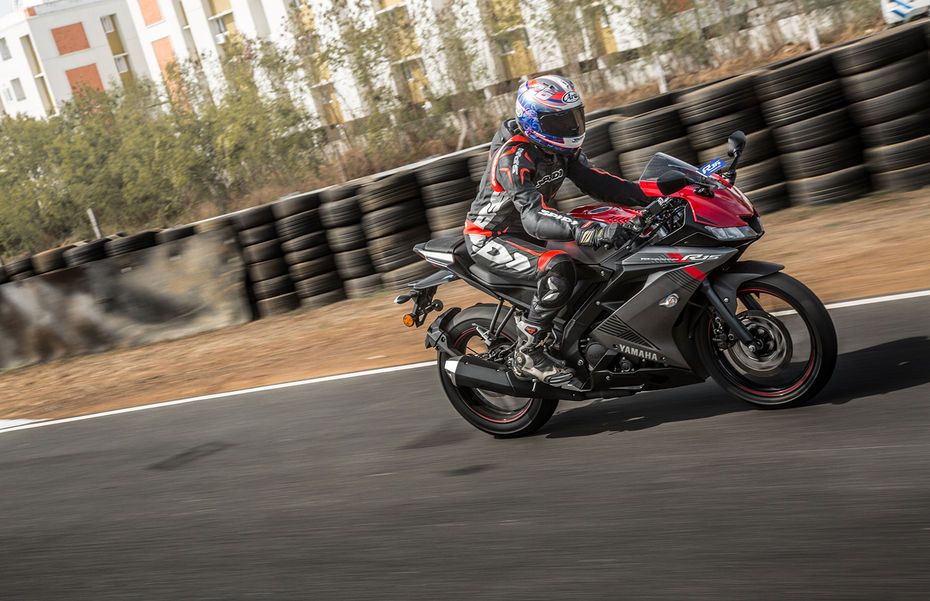 Yamaha R15 V3.0 pros cons and verdict