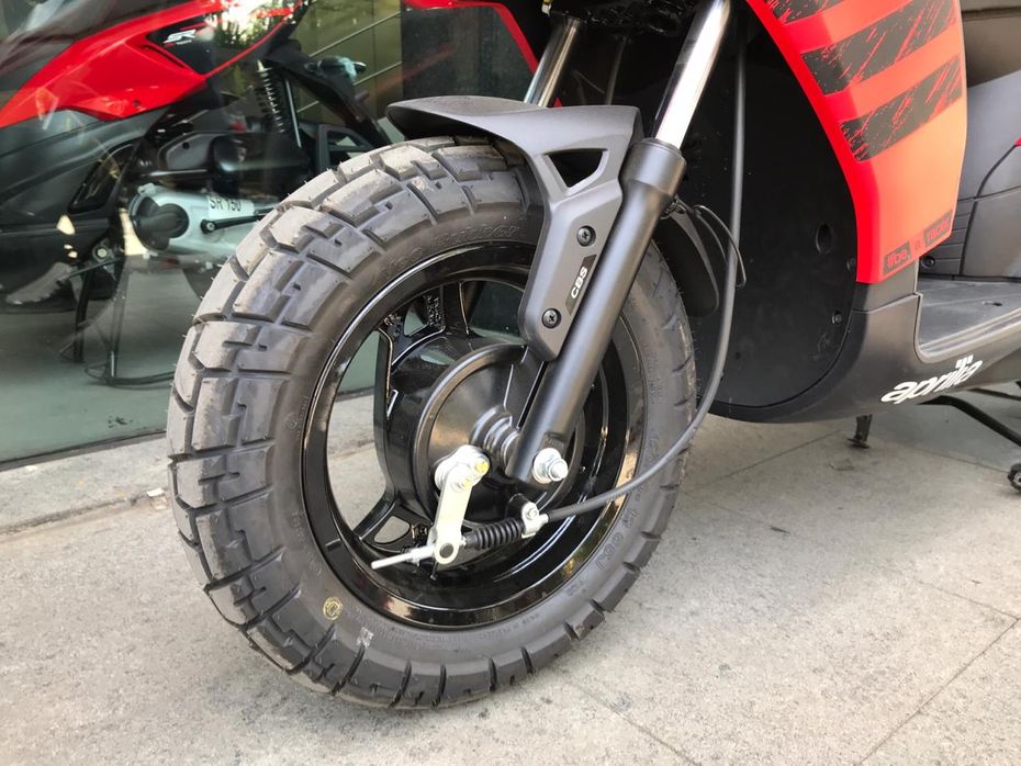 Aprilia-Storm-125-5-things-to-know-2
