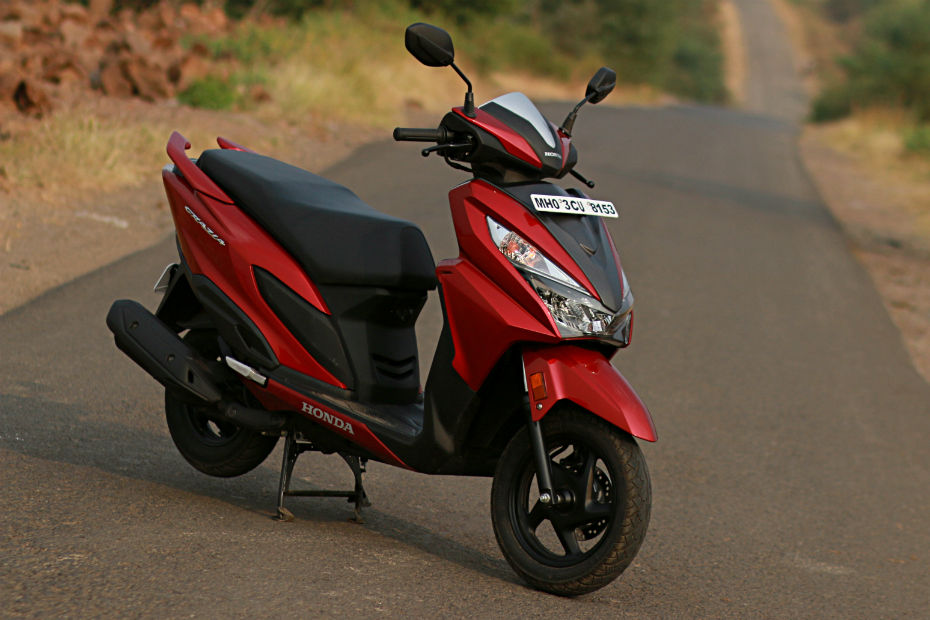Aprilia Storm Vs Rivals Spec comparison