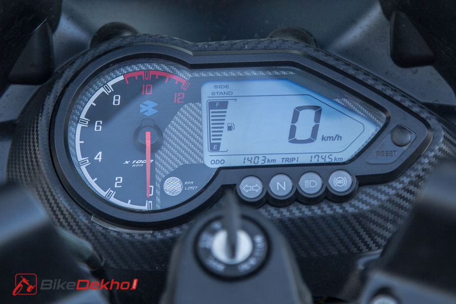 Bajaj Pulsar 180F Review Image Gallery