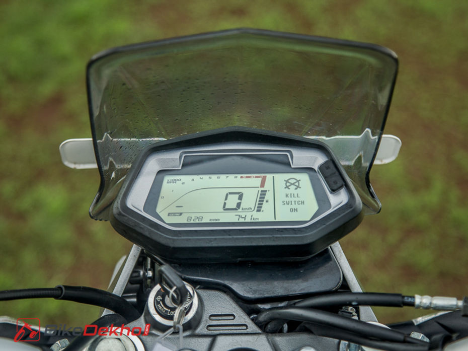 Hero XPulse 200 vs Royal Enfield Himalayan
