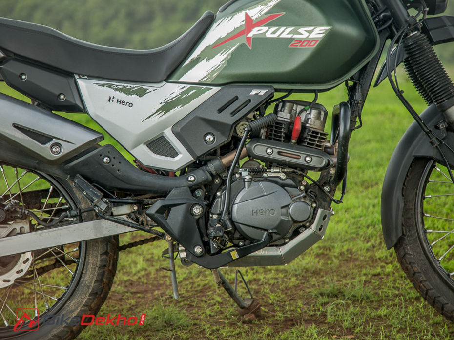 Hero XPulse 200 vs Royal Enfield Himalayan