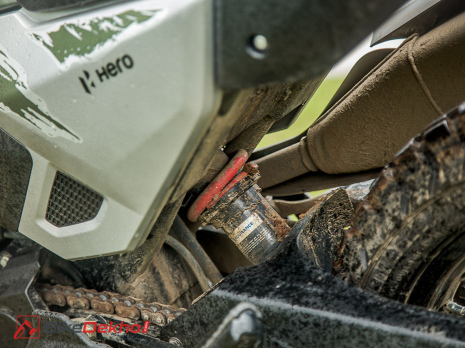 Hero XPulse 200 vs Royal Enfield Himalayan